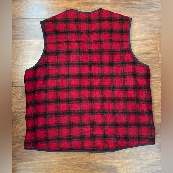 L.L. Bean Wool Blend Plaid Sherpa Lined Vest Size XL - Picture 2 of 4